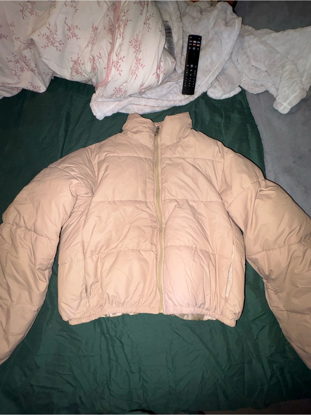 Cropped Light Pink Puffer Jacket